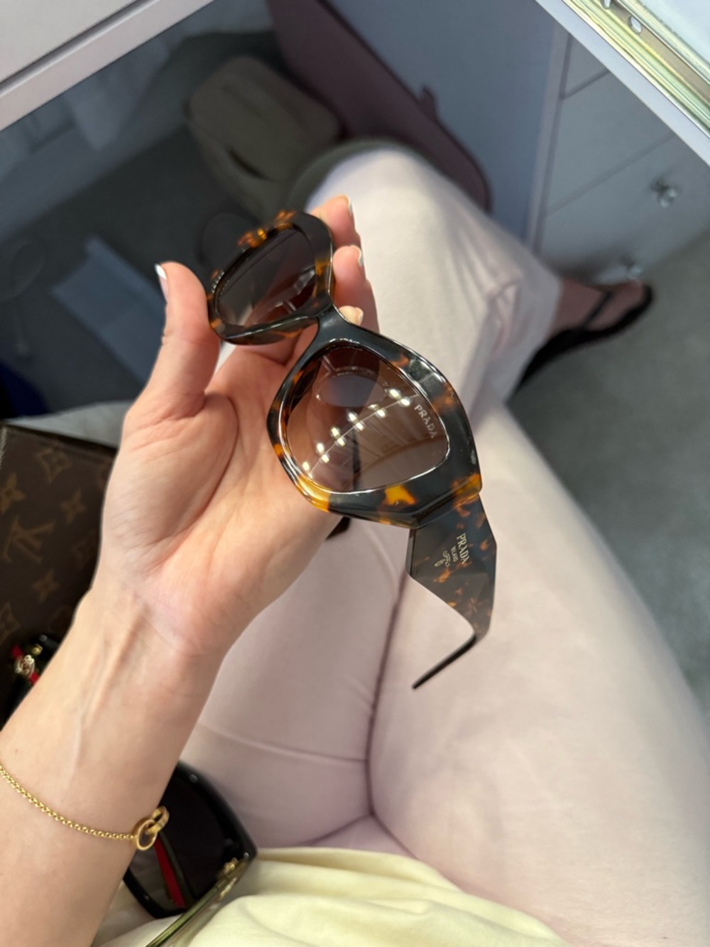 Prada Tortoiseshell Cat-Eye Sunglasses with Brown Gradient Lenses - Picture 8 of 10